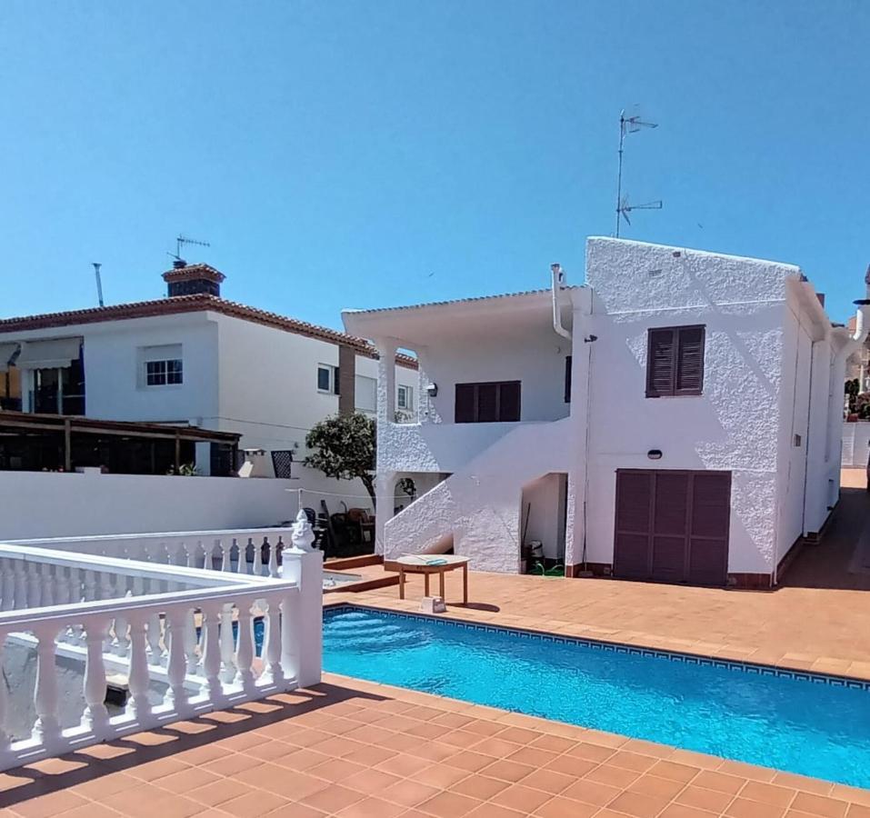 Casa Independiente Con Piscina A 2 Km. De La Playa Villa Segur de Calafell Ngoại thất bức ảnh